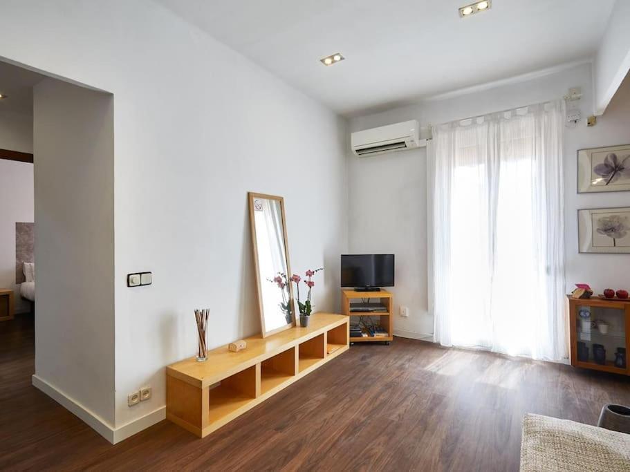 Apartamento Bed&Bcn Arquimedes Barcelona Exterior foto